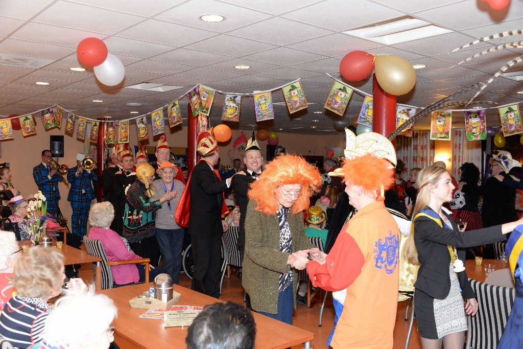 ../Images/Carnaval in Munnekeweij 091.jpg